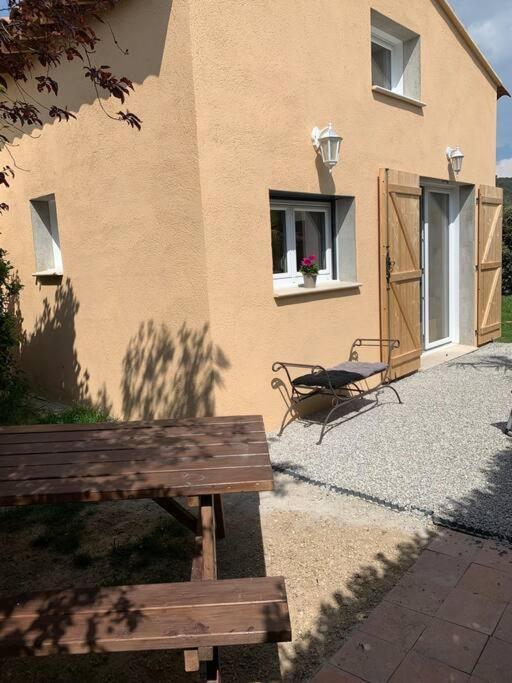 Appartement Avec Jardin Prive Greoux Les Bains Au Bord Du Verdon Luaran gambar