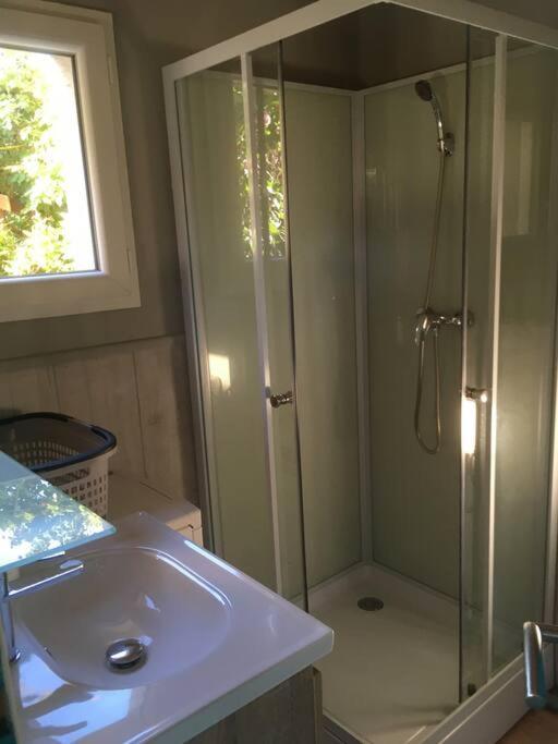 Appartement Avec Jardin Prive Greoux Les Bains Au Bord Du Verdon Luaran gambar